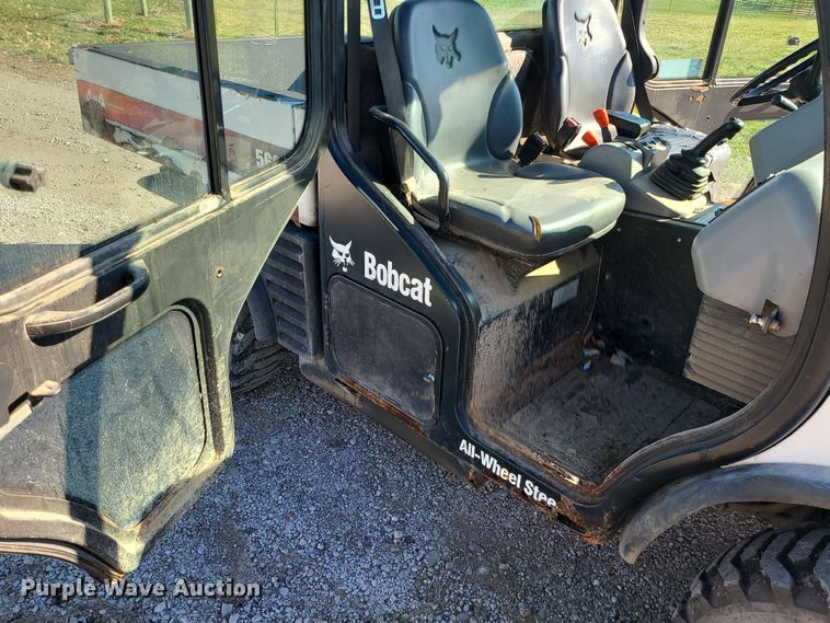 image for item DK4151 2011 Bobcat Toolcat 5600  utility vehicle