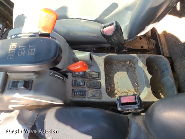 image for item DK4151 2011 Bobcat Toolcat 5600  utility vehicle