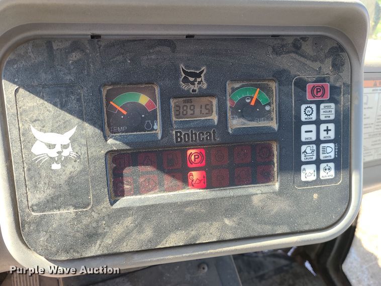 image for item DK4151 2011 Bobcat Toolcat 5600  utility vehicle