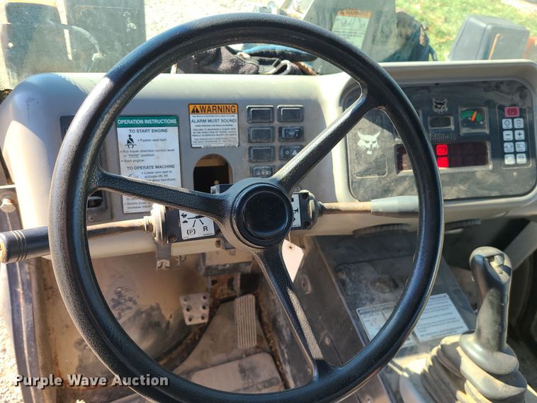 image for item DK4151 2011 Bobcat Toolcat 5600  utility vehicle