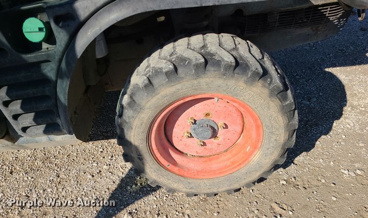 image for item DK4151 2011 Bobcat Toolcat 5600  utility vehicle
