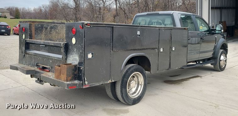 image for item DK4169 2017 Ford F450 Super Duty  utility / service truck