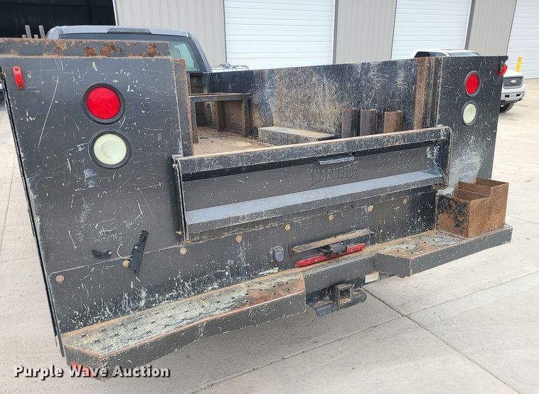 image for item DK4169 2017 Ford F450 Super Duty  utility / service truck