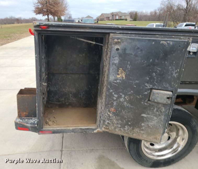 image for item DK4169 2017 Ford F450 Super Duty  utility / service truck