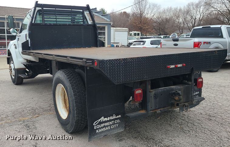 image for item DK4170 2000 Ford F750  flatbed truck