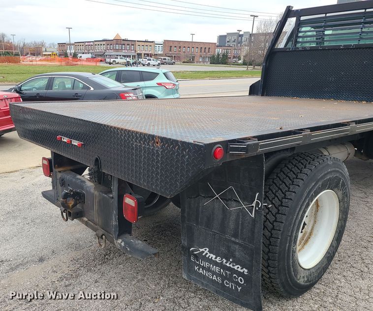 image for item DK4170 2000 Ford F750  flatbed truck