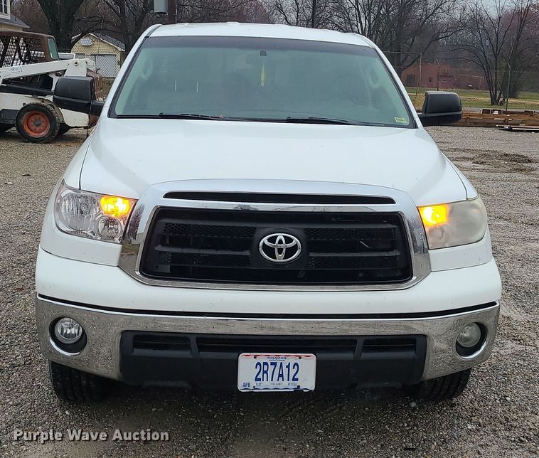 image for item DK4180 2013 Toyota Tundra  Double Cab pickup truck