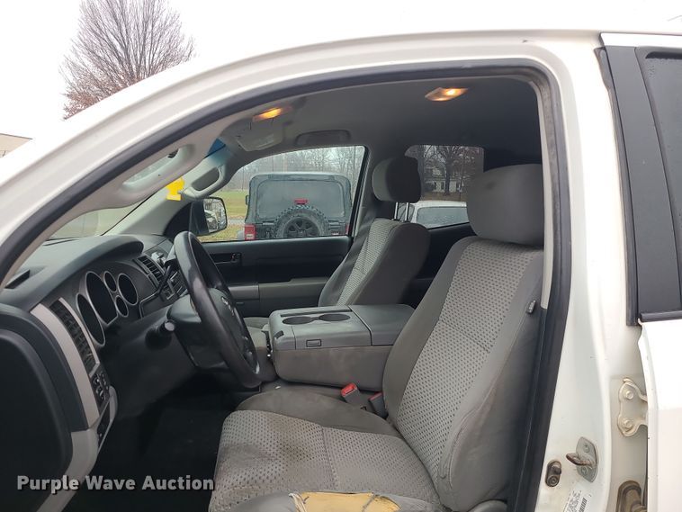 image for item DK4180 2013 Toyota Tundra  Double Cab pickup truck