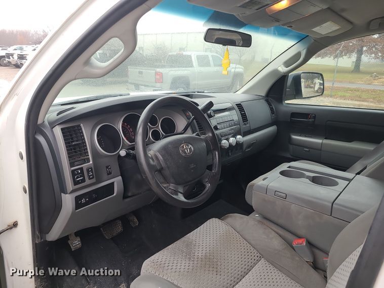 image for item DK4180 2013 Toyota Tundra  Double Cab pickup truck