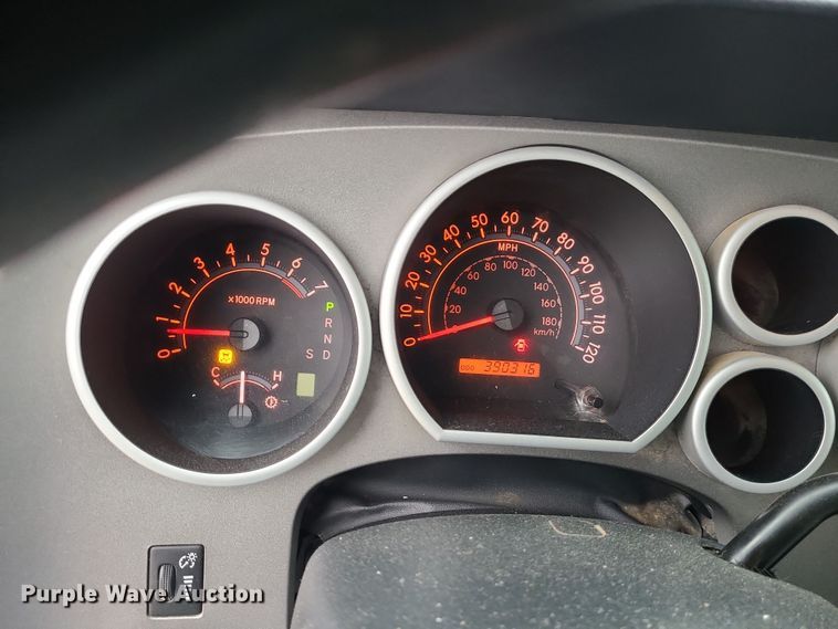 image for item DK4180 2013 Toyota Tundra  Double Cab pickup truck