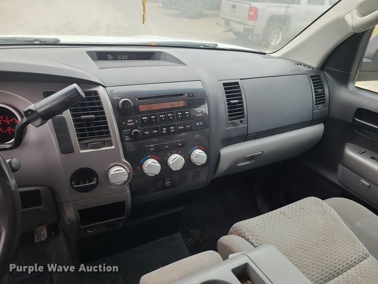 image for item DK4180 2013 Toyota Tundra  Double Cab pickup truck