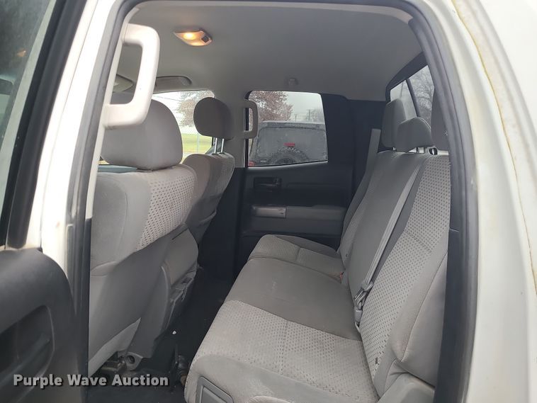 image for item DK4180 2013 Toyota Tundra  Double Cab pickup truck