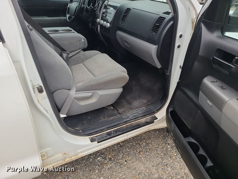 image for item DK4180 2013 Toyota Tundra  Double Cab pickup truck