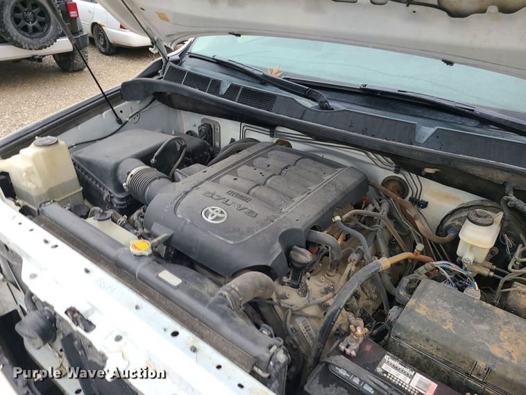 image for item DK4180 2013 Toyota Tundra  Double Cab pickup truck