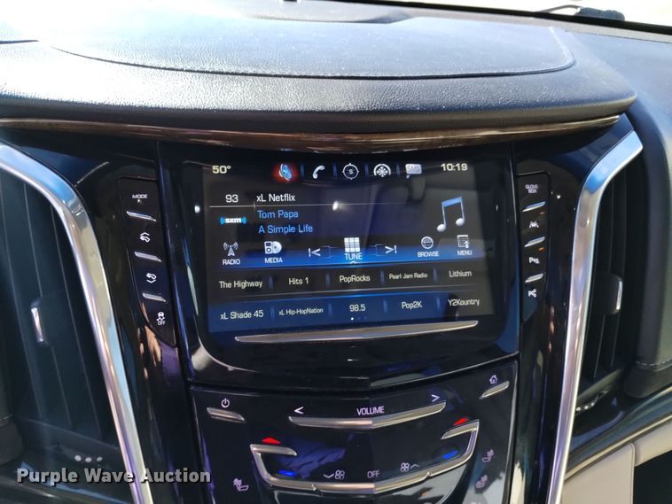 image for item DK8912 2018 Cadillac Escalade ESV Premium  SUV