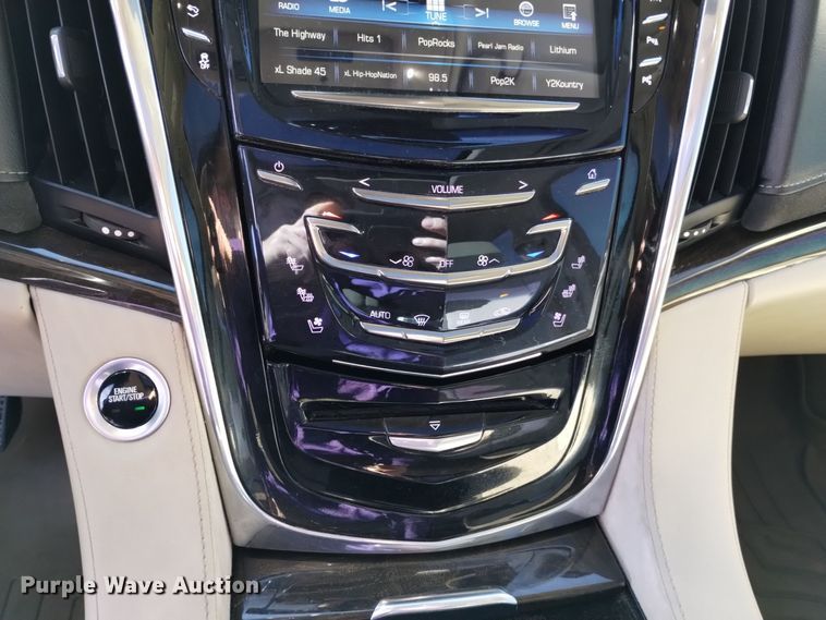 image for item DK8912 2018 Cadillac Escalade ESV Premium  SUV