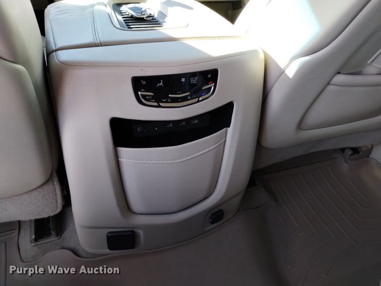 image for item DK8912 2018 Cadillac Escalade ESV Premium  SUV