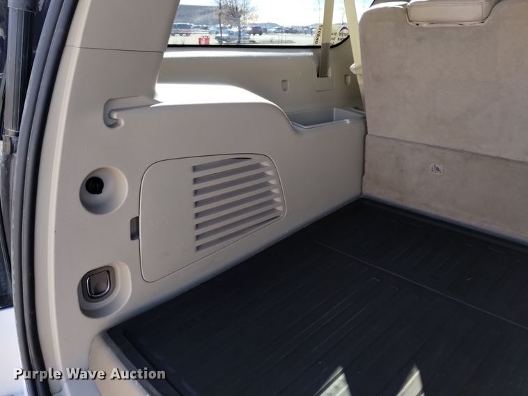 image for item DK8912 2018 Cadillac Escalade ESV Premium  SUV