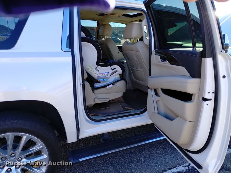 image for item DK8912 2018 Cadillac Escalade ESV Premium  SUV