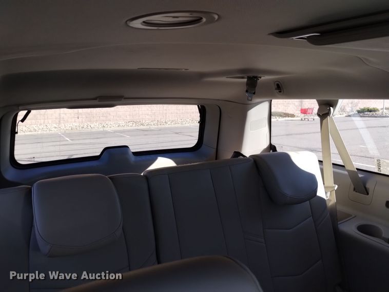 image for item DK8912 2018 Cadillac Escalade ESV Premium  SUV