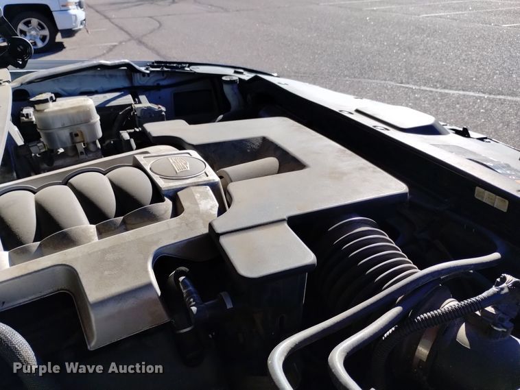 image for item DK8912 2018 Cadillac Escalade ESV Premium  SUV