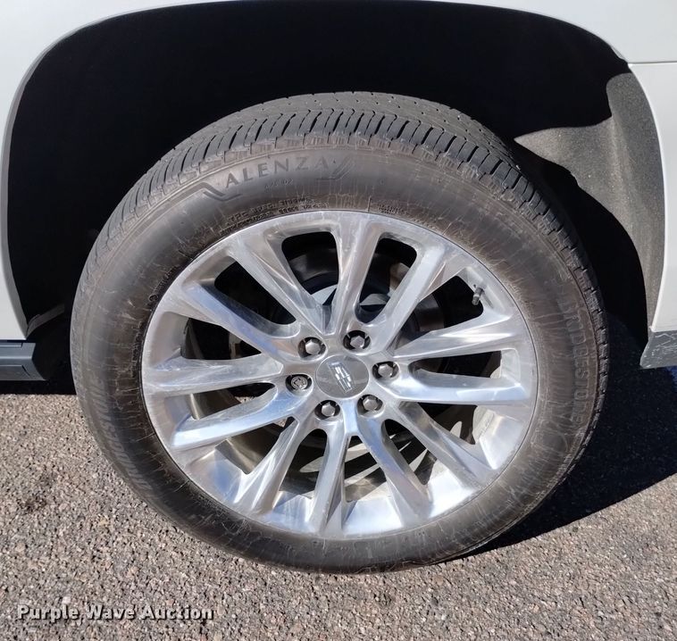 image for item DK8912 2018 Cadillac Escalade ESV Premium  SUV