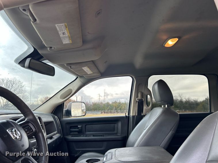 image for item DN0485 2018 Dodge Ram 2500HD  Crew Cab pickup truck