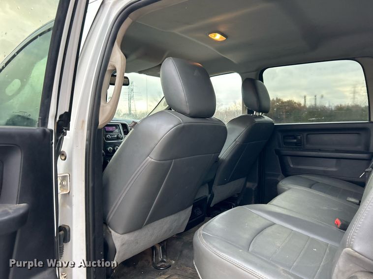 image for item DN0485 2018 Dodge Ram 2500HD  Crew Cab pickup truck