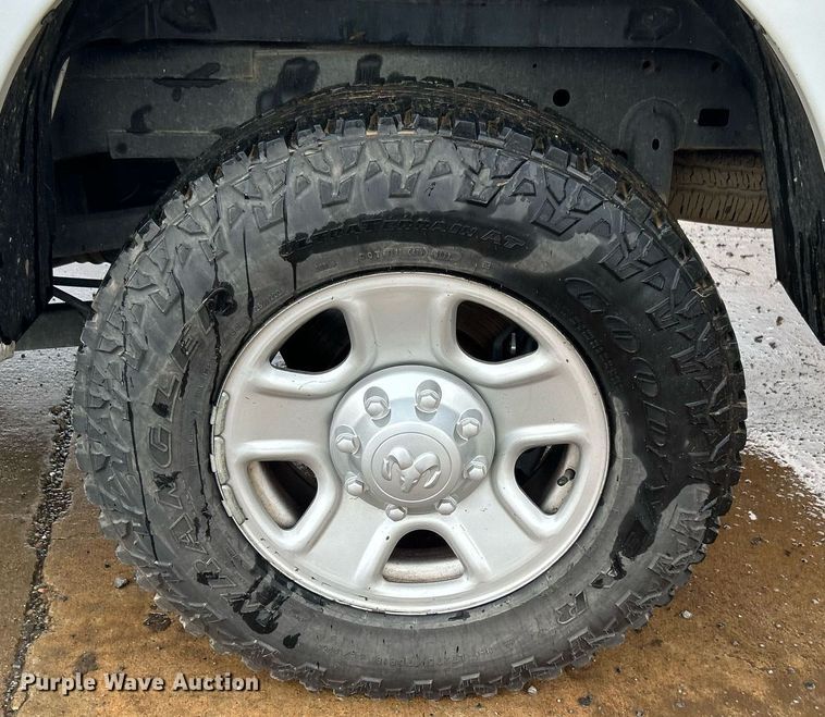 image for item DN0485 2018 Dodge Ram 2500HD  Crew Cab pickup truck