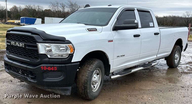 image for item DN0491 2019 Dodge Ram 2500HD  Crew Cab pickup truck