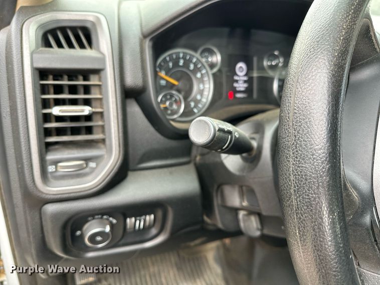 image for item DN0491 2019 Dodge Ram 2500HD  Crew Cab pickup truck