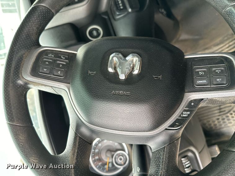 image for item DN0491 2019 Dodge Ram 2500HD  Crew Cab pickup truck