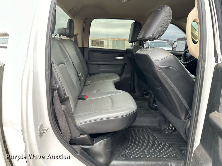 image for item DN0491 2019 Dodge Ram 2500HD  Crew Cab pickup truck