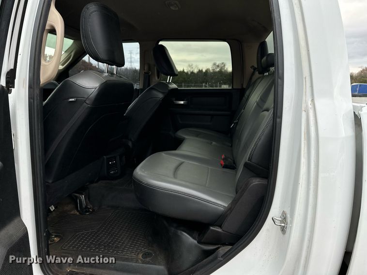 image for item DN0491 2019 Dodge Ram 2500HD  Crew Cab pickup truck