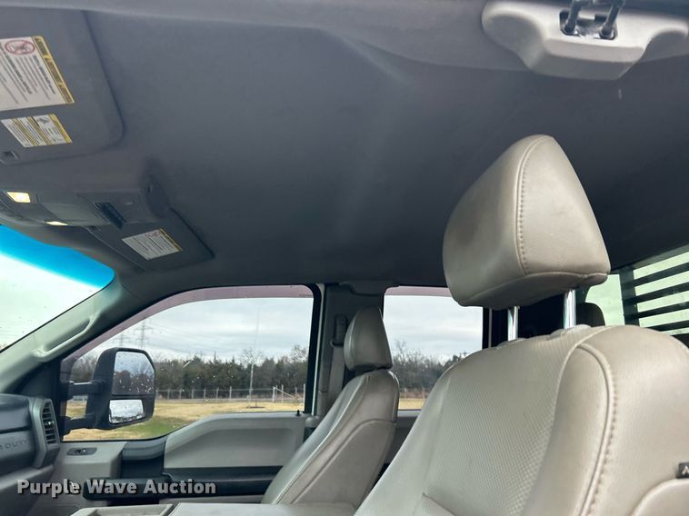 image for item DN0492 2019 Ford F550 XL  SuperCab flatbed truck