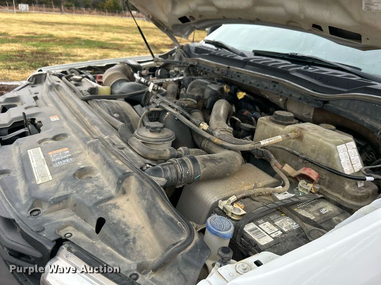 image for item DN0492 2019 Ford F550 XL  SuperCab flatbed truck