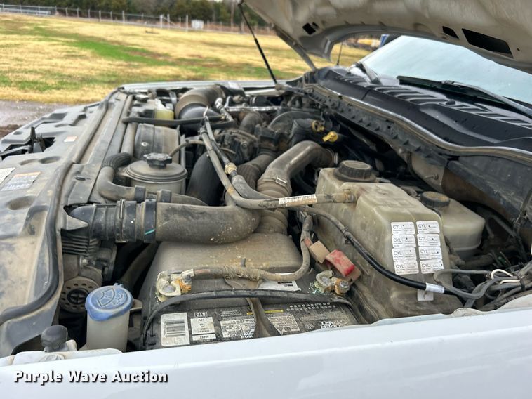 image for item DN0492 2019 Ford F550 XL  SuperCab flatbed truck