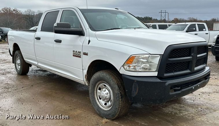 image for item DN0497 2015 Dodge Ram 2500HD  Crew Cab pickup truck