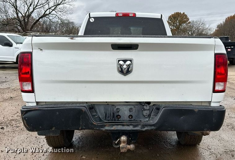 image for item DN0497 2015 Dodge Ram 2500HD  Crew Cab pickup truck