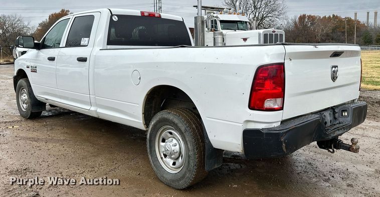 image for item DN0497 2015 Dodge Ram 2500HD  Crew Cab pickup truck