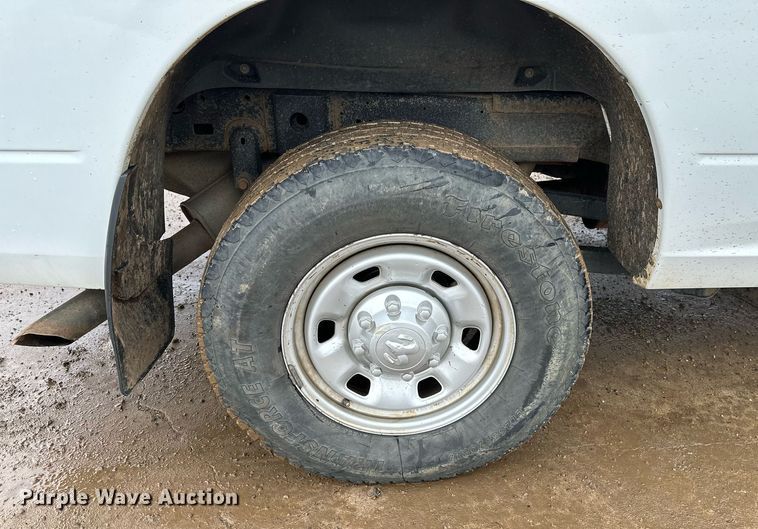 image for item DN0497 2015 Dodge Ram 2500HD  Crew Cab pickup truck