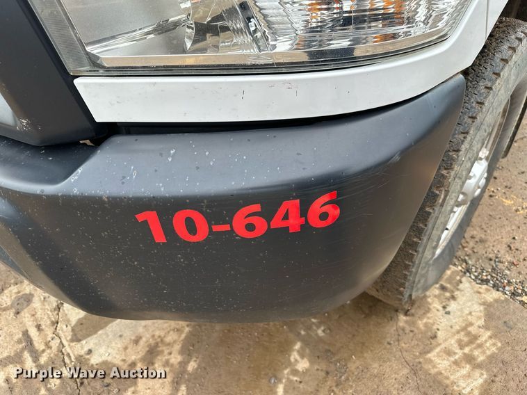 image for item DN0497 2015 Dodge Ram 2500HD  Crew Cab pickup truck