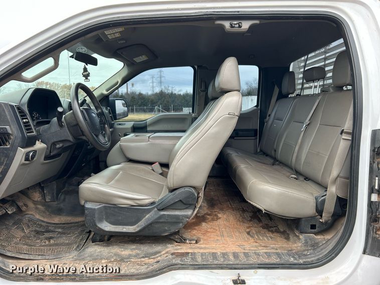 image for item DN0501 2017 Ford F150  SuperCab pickup truck