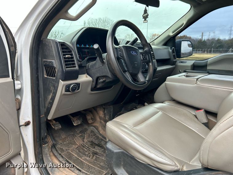 image for item DN0501 2017 Ford F150  SuperCab pickup truck