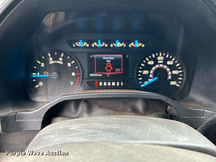 image for item DN0501 2017 Ford F150  SuperCab pickup truck