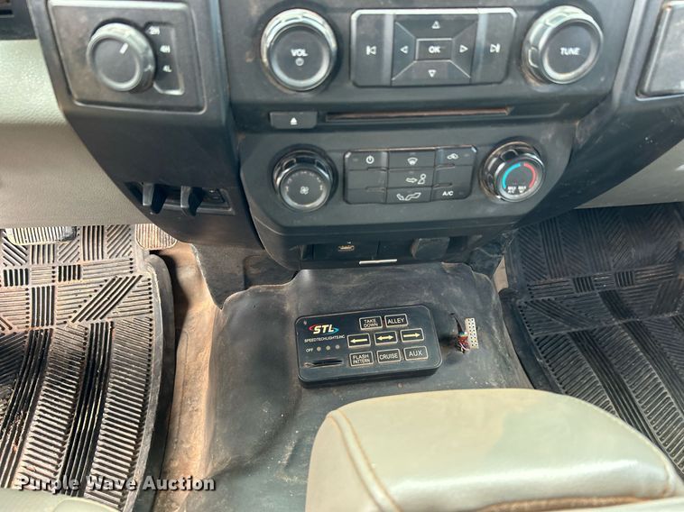 image for item DN0501 2017 Ford F150  SuperCab pickup truck