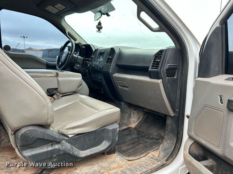 image for item DN0501 2017 Ford F150  SuperCab pickup truck