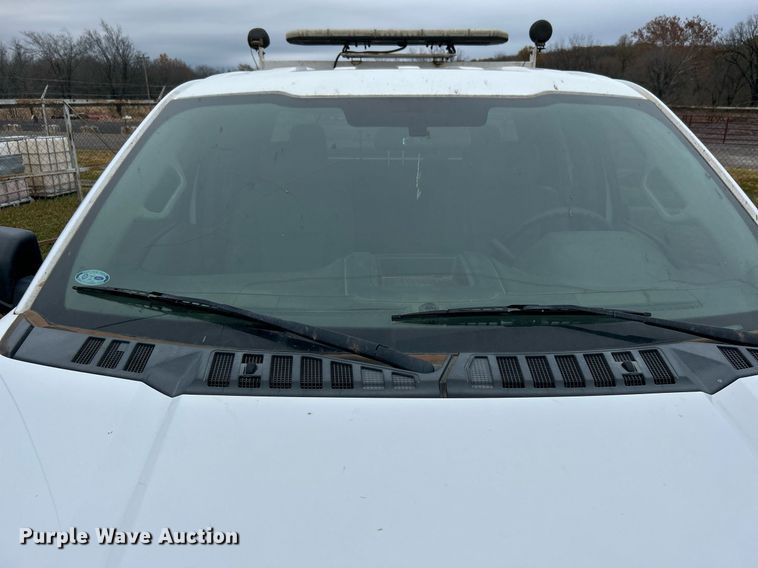 image for item DN0501 2017 Ford F150  SuperCab pickup truck