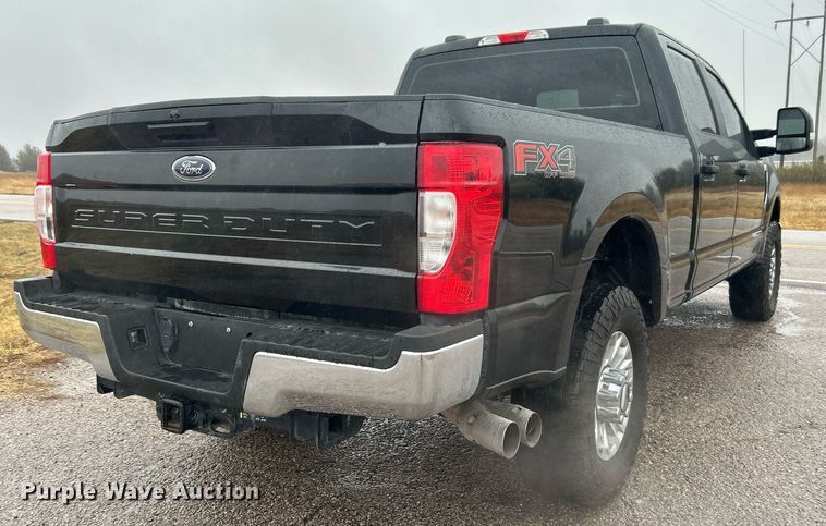 image for item DN0565 2020 Ford F250 Super Duty  Crew Cab pickup truck