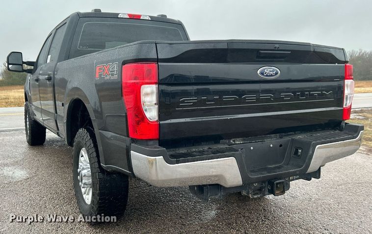 image for item DN0565 2020 Ford F250 Super Duty  Crew Cab pickup truck